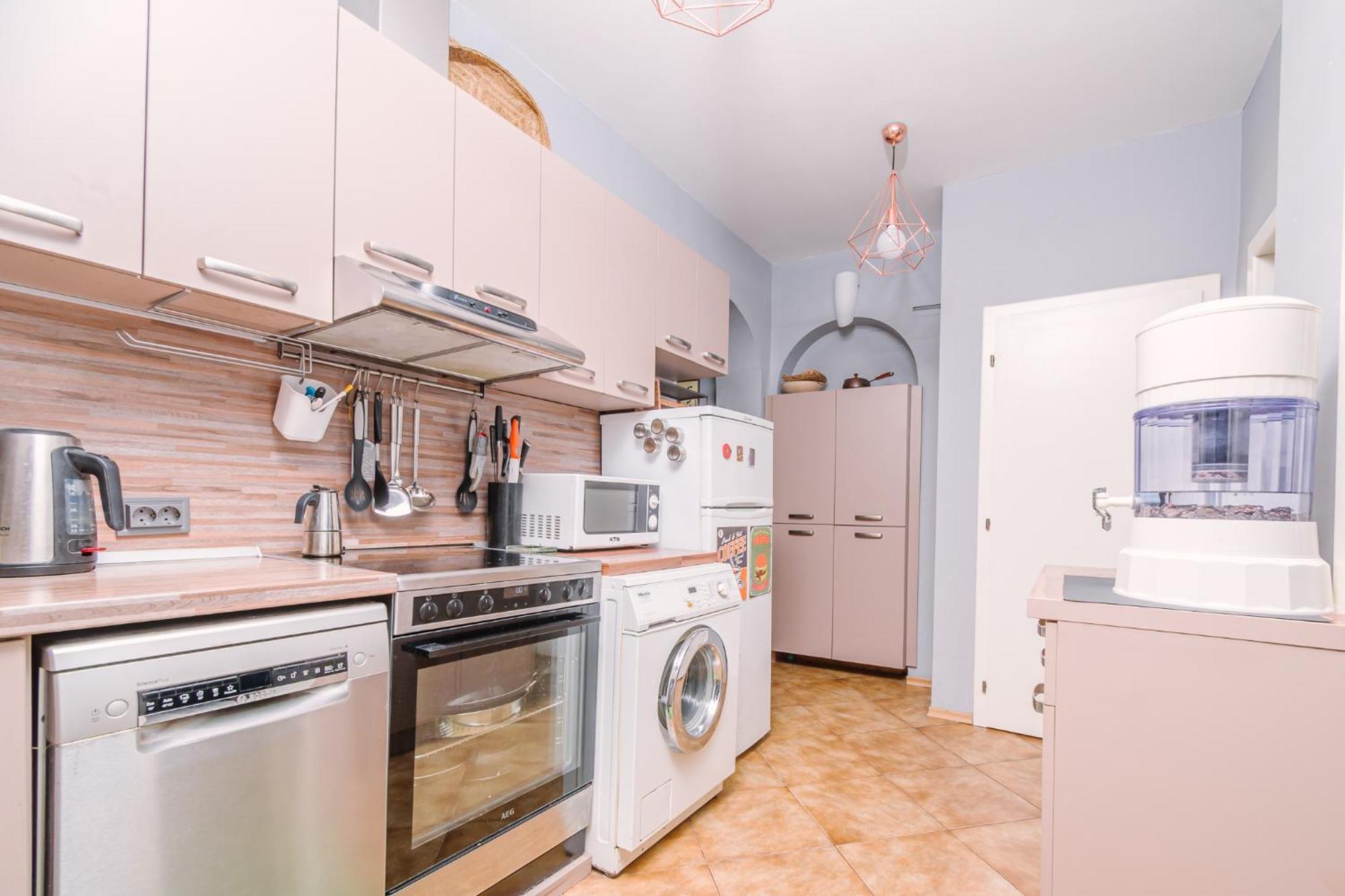 Top Center, 3Bdr, Heart Of The City, Free Secured Parking Sofía Exterior foto